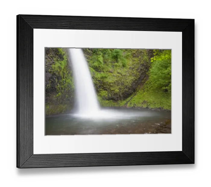 Framed Print : OR, Columbia River Gorge, Horsetail Falls Framed Print : OR, Columbia River Gorge, Horsetail Falls