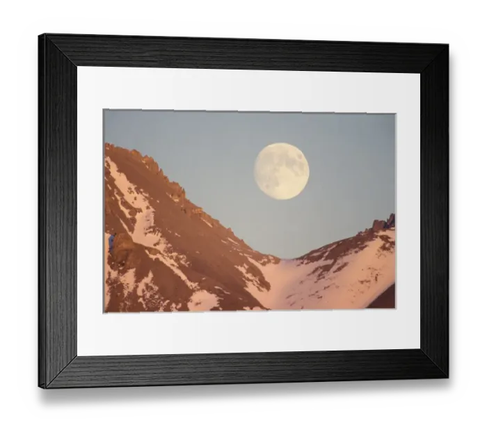 Framed Print : full moon over Gates of the Arctic National Park, Brooks range, North Slope, Alaska Framed Print : full moon over Gates of the Arctic National Park, Brooks range, North Slope, Alaska