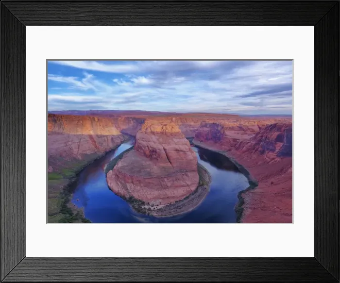 Framed Print : Overlook at Horseshoe Bend on the Colorado River near Page, Arizona, USA Framed Print : Overlook at Horseshoe Bend on the Colorado River near Page, Arizona, USA