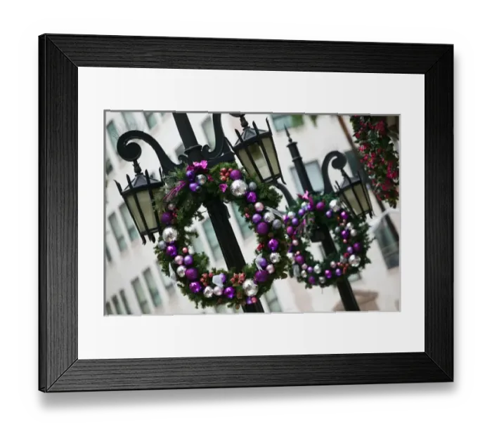 Framed Print : USA-California-Los Angeles-Beverly Hills: Rodeo Drive- Christmas Decorations