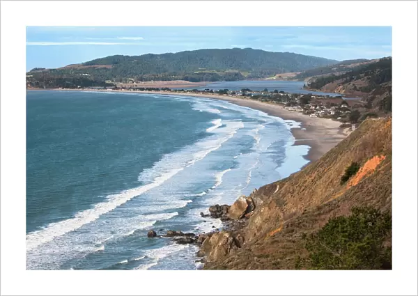 USA, California, San Francisco Bay Area, Marin County, elevated view of Stinson Beach