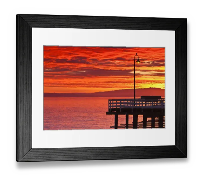 Framed Print : USA, California, Central Coast, Santa Cruz, Municipal Wharf, dawn Framed Print : USA, California, Central Coast, Santa Cruz, Municipal Wharf, dawn
