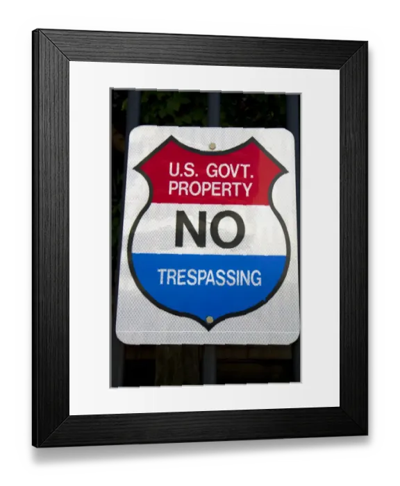 Framed Print : No tresspassing sign in Denver, Colorado, USA Framed Print : No tresspassing sign in Denver, Colorado, USA