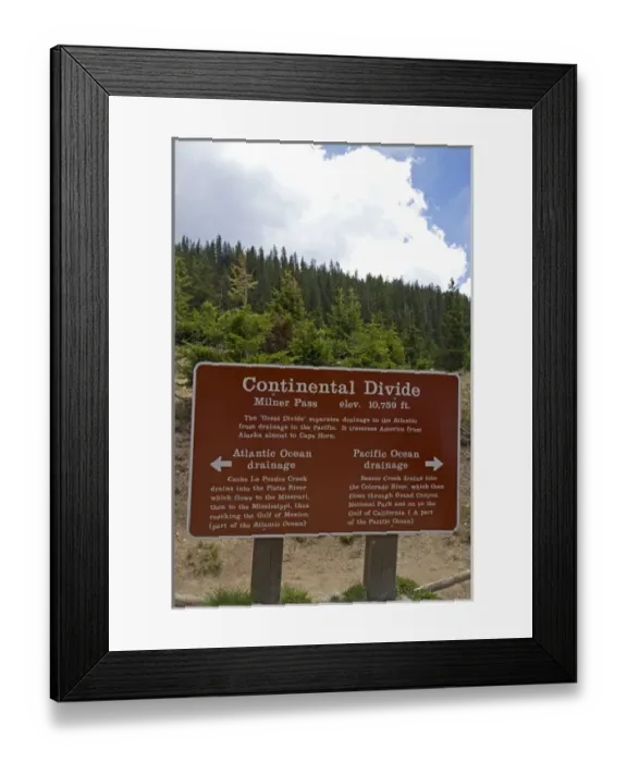 Framed Print : Sign marking the Continental Divide at Milner Pass in the Rocky Mountain National Park Framed Print : Sign marking the Continental Divide at Milner Pass in the Rocky Mountain National Park