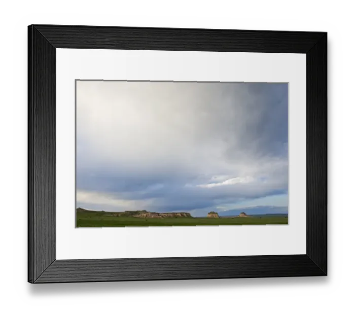 Framed Print : Spring storm over Pawnee Buttes, Pawnee National Grasslands, Colorado, USA Framed Print : Spring storm over Pawnee Buttes, Pawnee National Grasslands, Colorado, USA