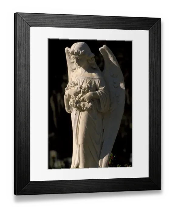 Framed Print : N. A. USA, Georgia, Savannah. Angel statue in Bonaventure Cemetery Framed Print : N. A. USA, Georgia, Savannah. Angel statue in Bonaventure Cemetery