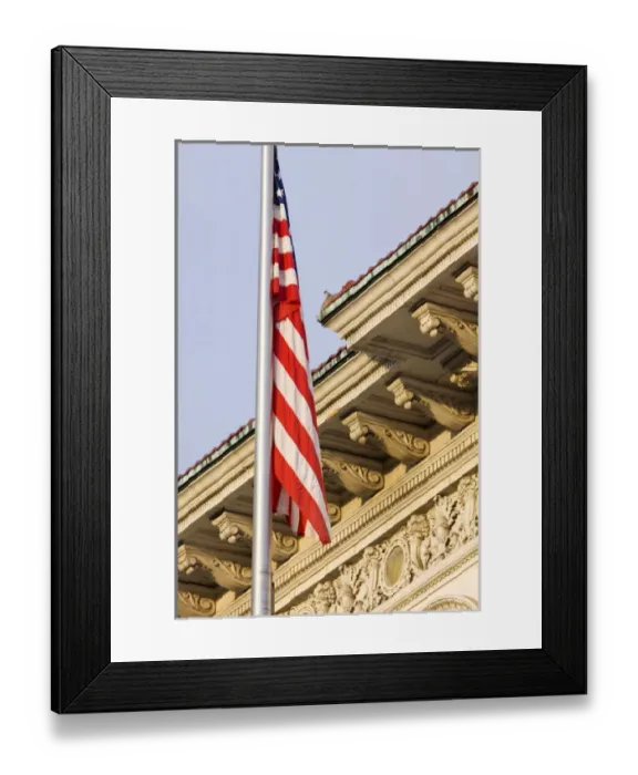 Framed Print : USA; Georgia; Savannah; Historic building in the citys Historic District Framed Print : USA; Georgia; Savannah; Historic building in the citys Historic District