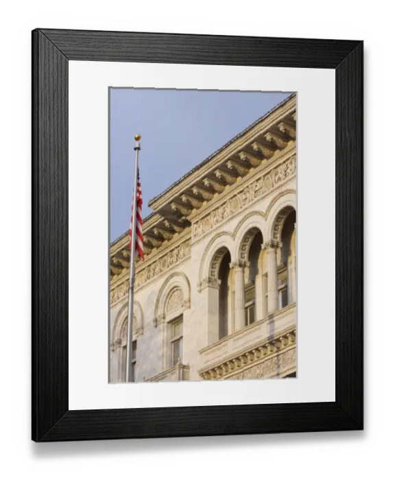 Framed Print : USA; Georgia; Savannah; Historic building in the citys Historic District Framed Print : USA; Georgia; Savannah; Historic building in the citys Historic District