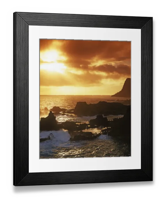 Framed Print : USA, Hawaii, Maui, Sunrise from Nakalele Point