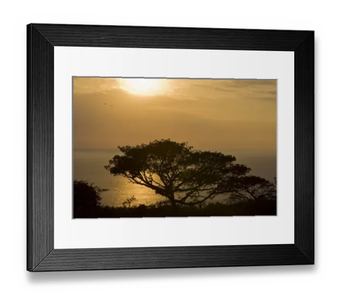 Framed Print : A view of the ocean at sunset on the Big Island of Hawaii