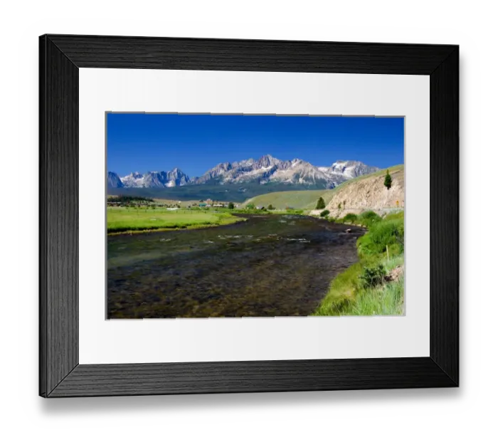 Framed Print : Salmon River and Sawtooth Mountains in Stanley, Idaho Framed Print : Salmon River and Sawtooth Mountains in Stanley, Idaho