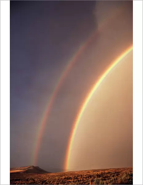 USA, Idaho, Double rainbow over landscape