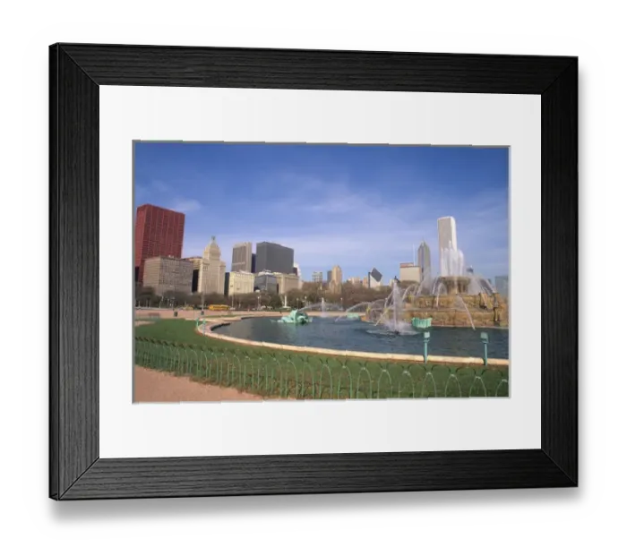 Framed Print : Buckingham Fountain in Grant Park Downtown Chicago Illinois Framed Print : Buckingham Fountain in Grant Park Downtown Chicago Illinois
