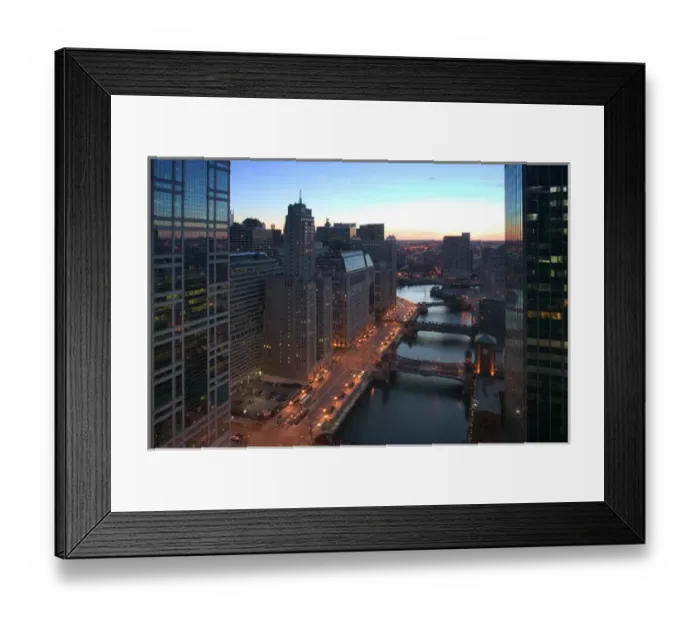 Framed Print : USA, Illinois, Chicago: The Loop: Buildings along West Wacker Drive from Marina City