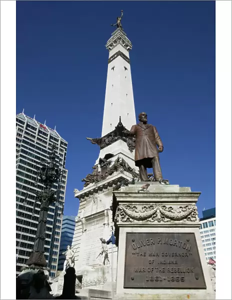 USA-Indiana-Indianapolis: Downtown- Soldiers & Sailors Monument  /  Monument Circle