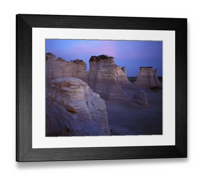 Framed Print : USA, Kansas, Monument Rocks National Natural Area, The Chalk Pyramids