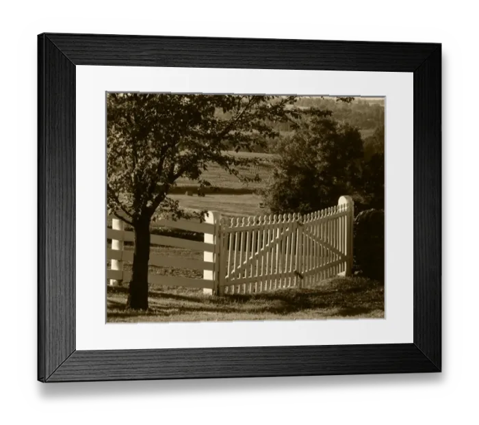 Framed Print : USA, Kentucky, Pleasant Hill, White Shaker fence Framed Print : USA, Kentucky, Pleasant Hill, White Shaker fence