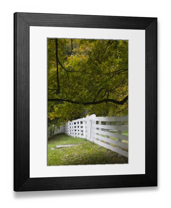 Framed Print : USA-Kentucky-Harrodsburg: Shaker Village of Pleasant Hill- White Fence Framed Print : USA-Kentucky-Harrodsburg: Shaker Village of Pleasant Hill- White Fence