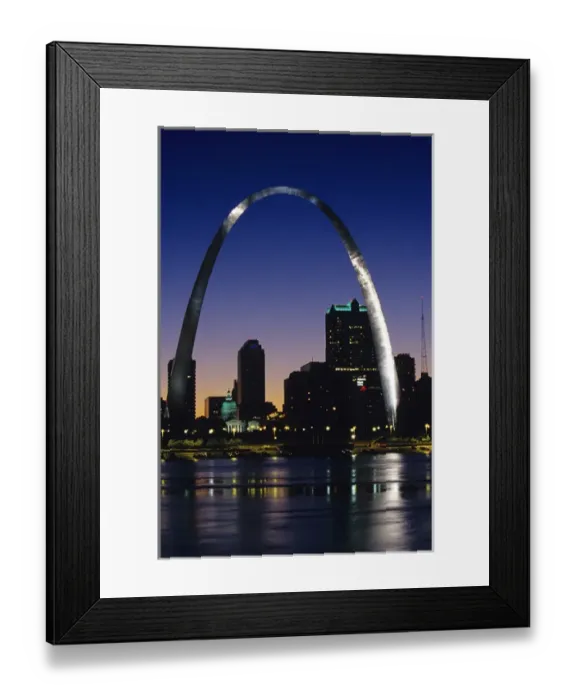 Framed Print : Looking across the Mississippi River to St Louis and Arch Framed Print : Looking across the Mississippi River to St Louis and Arch