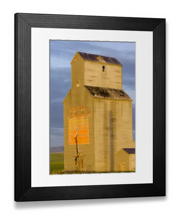 Framed Print : Old granary at Sipple Montana