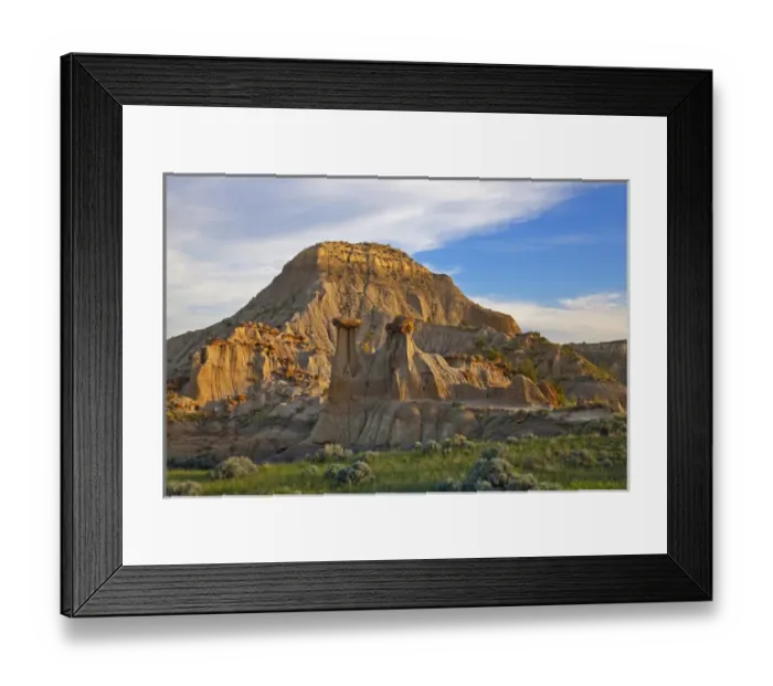 Framed Print : Badlands formations at Makoshika State Park in Glendive, Montana, USA Framed Print : Badlands formations at Makoshika State Park in Glendive, Montana, USA