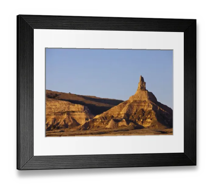 Framed Print : Chimney Rock recieves morning sunlight near Scottsbluff, Nebraska, USA Framed Print : Chimney Rock recieves morning sunlight near Scottsbluff, Nebraska, USA