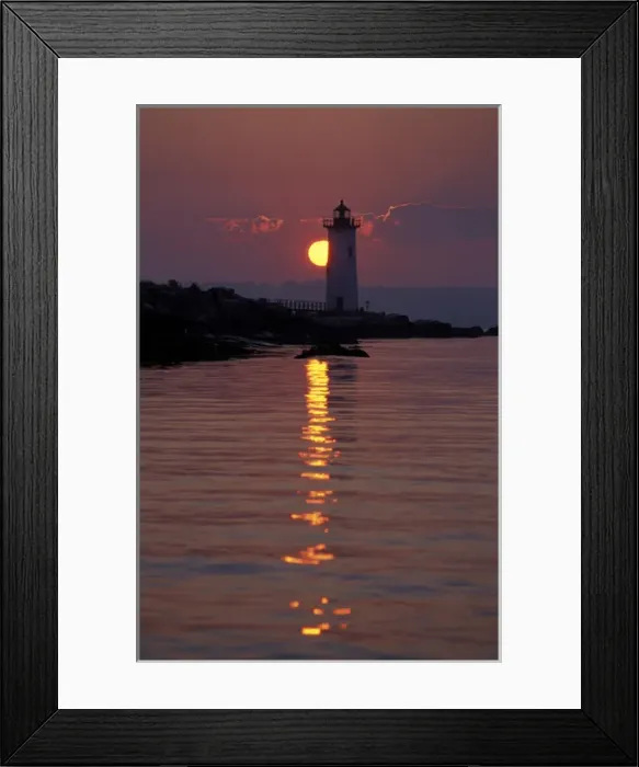 Framed Print : Portsmouth Harbor Light. Lighthouses. Sunrise. New England. New Castle, NH Framed Print : Portsmouth Harbor Light. Lighthouses. Sunrise. New England. New Castle, NH