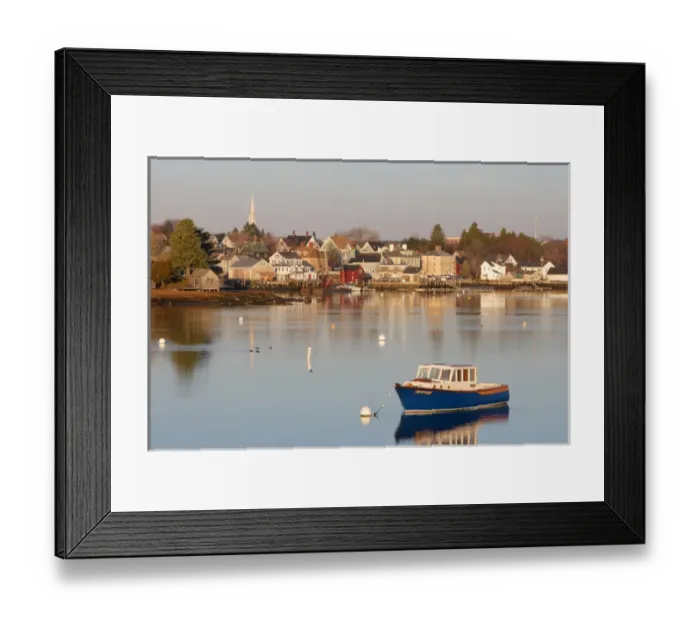 Framed Print : Portsmouth Harbor in early morning. Portsmouth, New Hampshire Framed Print : Portsmouth Harbor in early morning. Portsmouth, New Hampshire