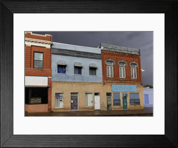 Framed Print : Las Vegas, New Mexico, United States. Street scenes around town