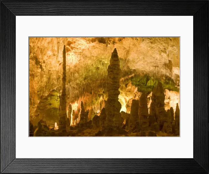 Framed Print : Stalactite, stalagmite, and column formations in the wondrous 8. 2-acre Big Room cave