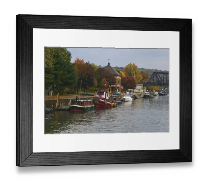 Framed Print : Sailing down The Erie Canel / Mohark River taking in the country side Framed Print : Sailing down The Erie Canel / Mohark River taking in the country side