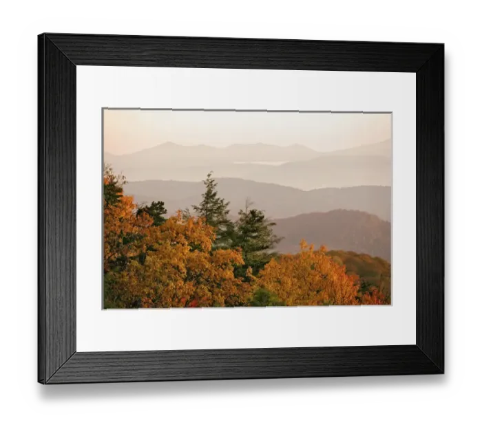 Framed Print : Autumn colors in the southern Appalachian Mountains at sunrise, from Blue Ridge Parkway Framed Print : Autumn colors in the southern Appalachian Mountains at sunrise, from Blue Ridge Parkway
