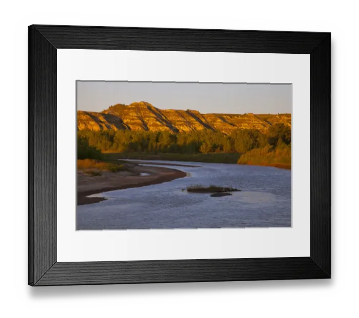 Framed Print : The Little Missouri River at Theodore Roosevelt National Park, North Dakota, USA