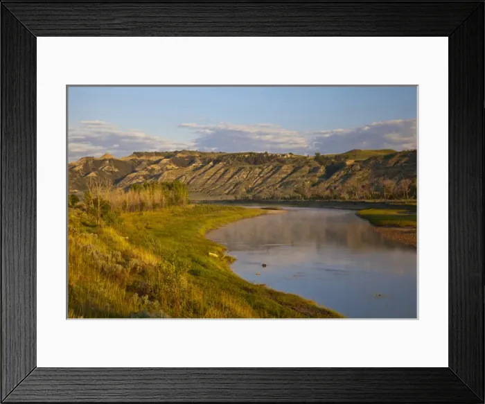 Framed Print : The Little Missouri River at Theodore Roosevelt National Park, North Dakota, USA Framed Print : The Little Missouri River at Theodore Roosevelt National Park, North Dakota, USA