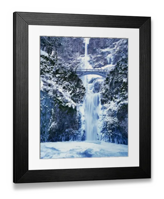 Framed Print : Multnomah Falls with snow and ice, winter in Columbia River Gorge