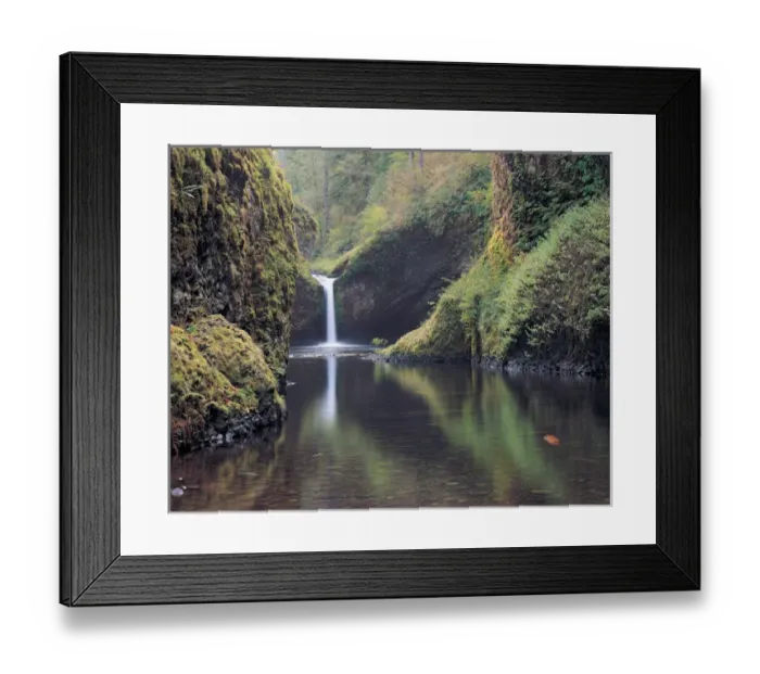 Framed Print : Punch Bowl Falls, Eagle Creek, Columbia River Gorge, Oregon Framed Print : Punch Bowl Falls, Eagle Creek, Columbia River Gorge, Oregon