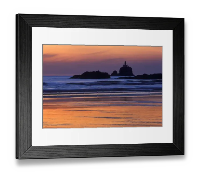 Framed Print : Sunset colors over Tillamook light house north Oregon coast Framed Print : Sunset colors over Tillamook light house north Oregon coast