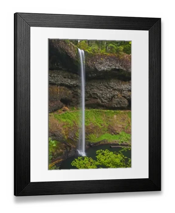 Framed Print : A view of South Falls in Silver Falls State Park Framed Print : A view of South Falls in Silver Falls State Park