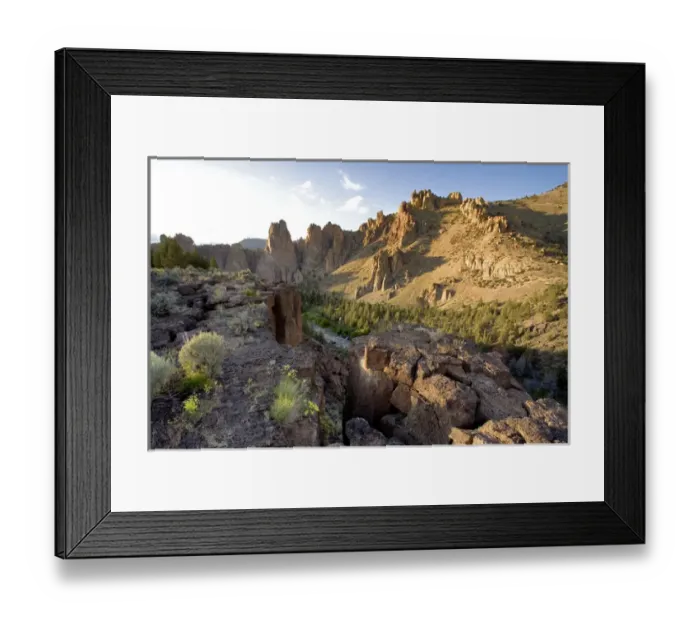 Framed Print : USA, Oregon, Smith Rocks SP. The Crooked River flows through Smith Rocks State Park Framed Print : USA, Oregon, Smith Rocks SP. The Crooked River flows through Smith Rocks State Park