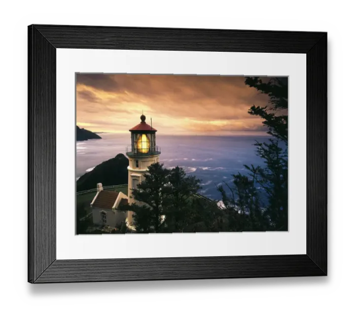 Framed Print : USA, Oregon, View of Heceta Head Lighthouse at sunset