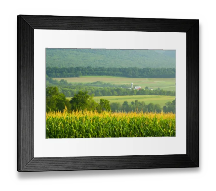 Framed Print : Barn and surrounding farm fields in Pennsylvania countryside Framed Print : Barn and surrounding farm fields in Pennsylvania countryside