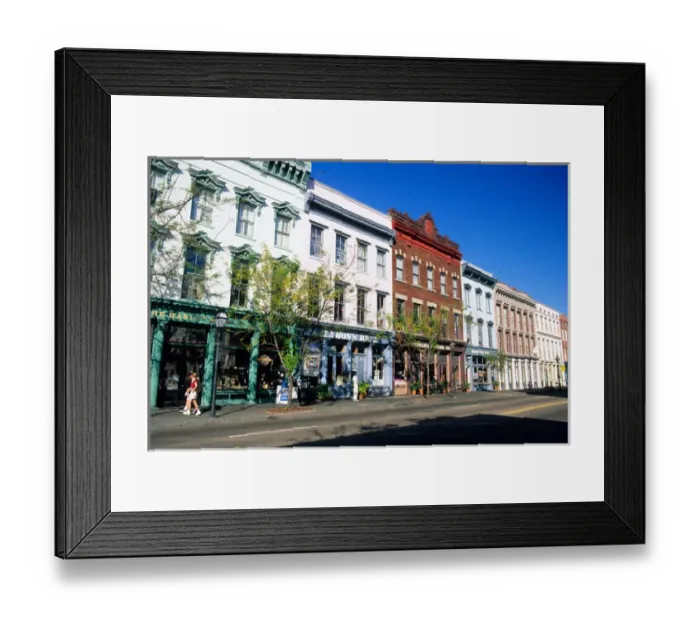 Framed Print : Meeting Street in Charleston, South Carolina Framed Print : Meeting Street in Charleston, South Carolina