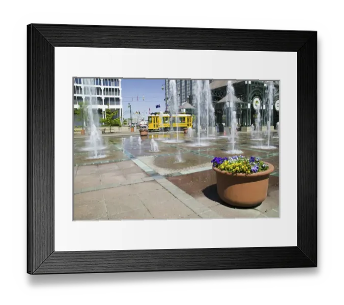Framed Print : NA, USA, Tennessee, Memphis, Court Square Park in City Center Framed Print : NA, USA, Tennessee, Memphis, Court Square Park in City Center