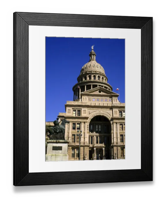 Framed Print : The Texas state capitol building in Austin. texas, texan, state, united states Framed Print : The Texas state capitol building in Austin. texas, texan, state, united states