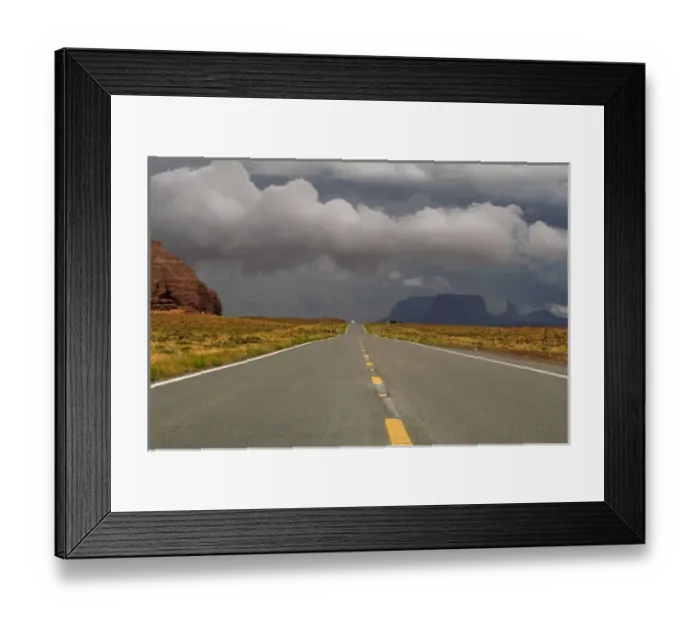 Framed Print : Monument Valley, Utah, United States. Main road to the park Framed Print : Monument Valley, Utah, United States. Main road to the park