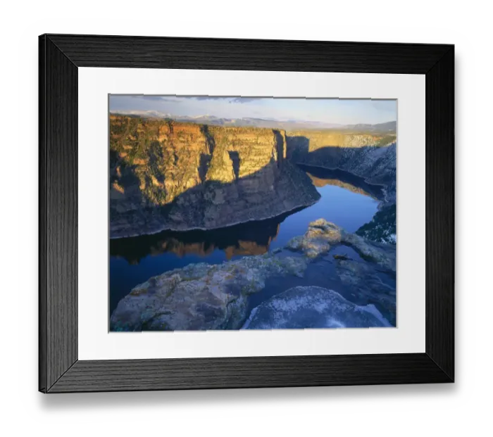 Framed Print : FLAMING GORGE NATIONAL RECREATION AREA, UTAH. USA. View of Flaming Gorge Reservoir Framed Print : FLAMING GORGE NATIONAL RECREATION AREA, UTAH. USA. View of Flaming Gorge Reservoir