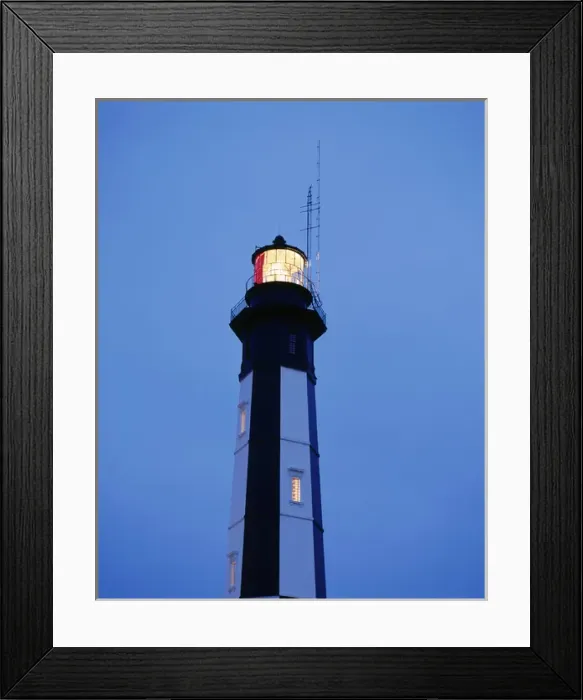 Framed Print : MOROCCO, Atlantic Coast, CASABLANCA: Pointe d El, Hank Lighthouse Framed Print : MOROCCO, Atlantic Coast, CASABLANCA: Pointe d El, Hank Lighthouse