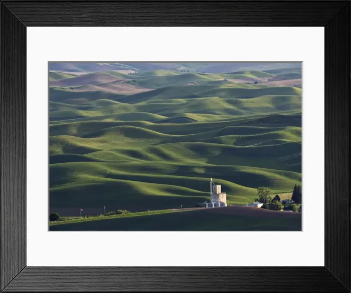 Framed Print : Washington, Palouse. A grain elevator near Steptoe Butte Framed Print : Washington, Palouse. A grain elevator near Steptoe Butte