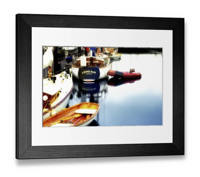 Framed Print : Marina with boats in Port Townsend, Washington Framed Print : Marina with boats in Port Townsend, Washington