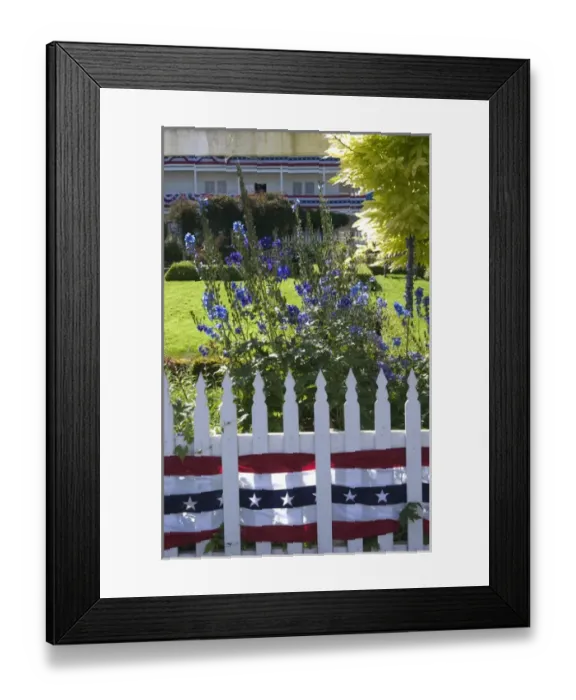 Framed Print : USA, Washington State, San Juan Islands, Roche Harbor in July Framed Print : USA, Washington State, San Juan Islands, Roche Harbor in July